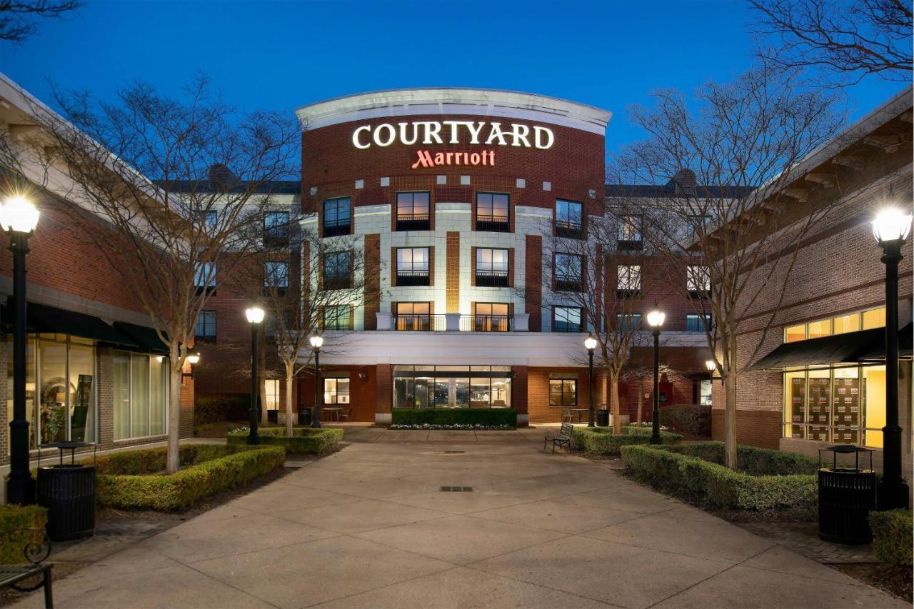 Courtyard Memphis