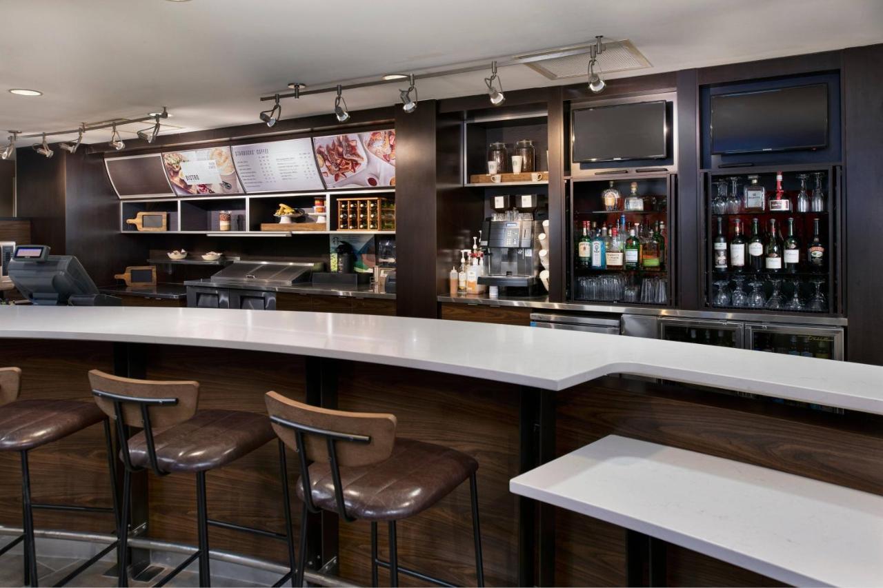 Courtyard Memphis 3* Collierville