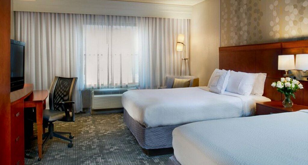 Courtyard Memphis 3*